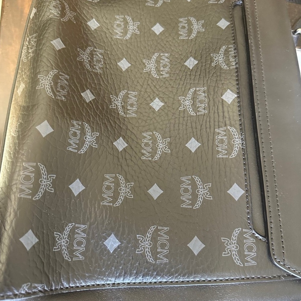 MCM Black Studded Satchel - Picture 4 of 12